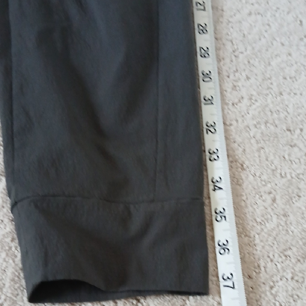 Athleta Joggers Women - Picture 14 of 15